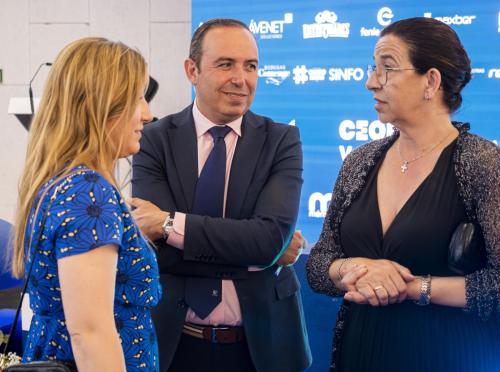 040523-ceoe-00271